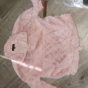 Girls pullover soft pink fleece